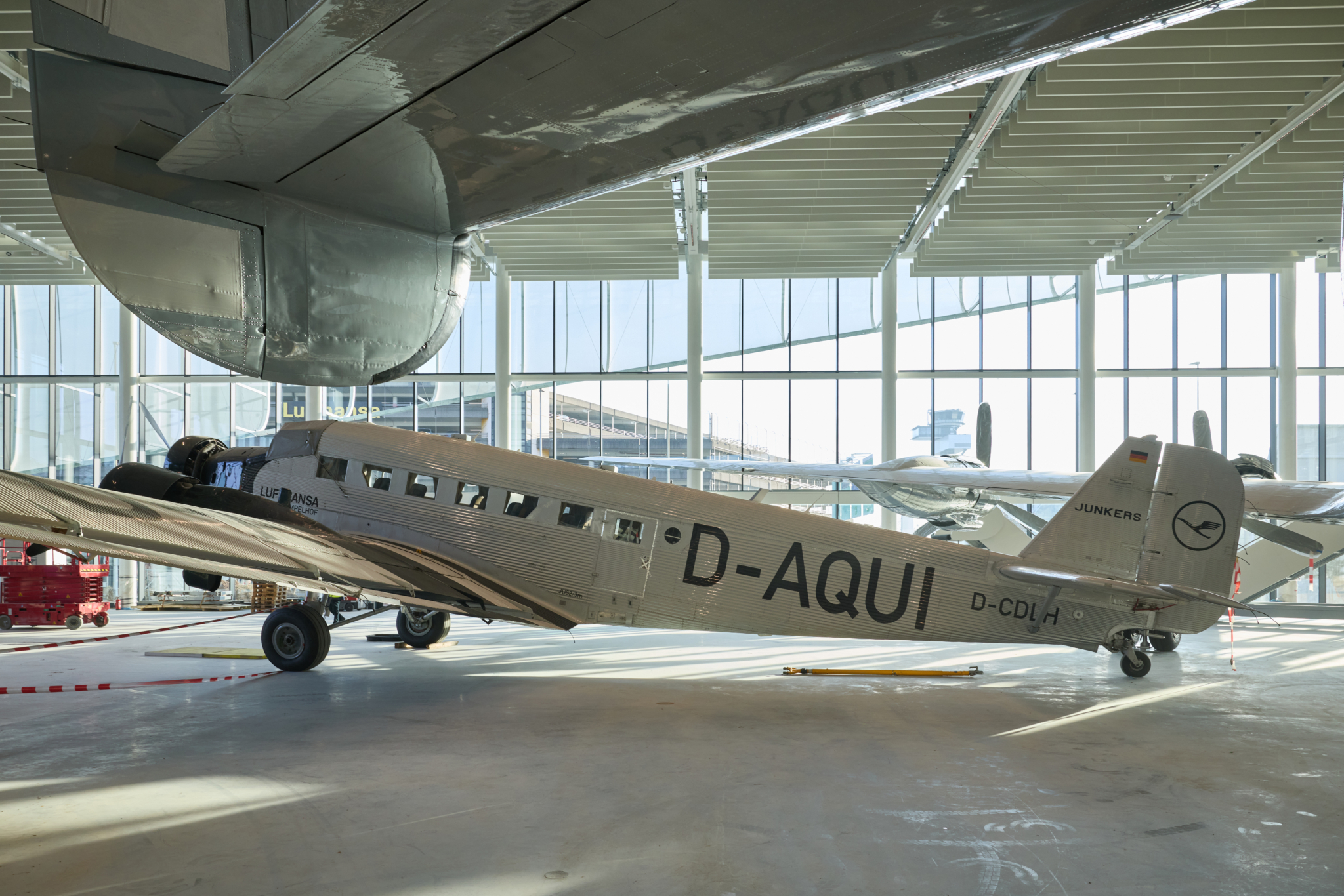 Besucherzentrum Lufthansa Group Hangar One fertiggestellt | PKP Ingenieure